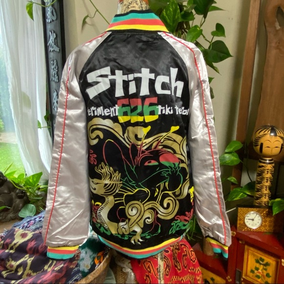 NWT Disney Lilo & Stitch 626 Tiki Terror jacket - Picture 1 of 13